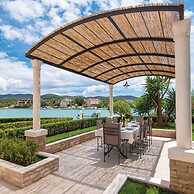 Holiday Home Lovište