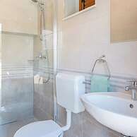 Holiday Home Lovište