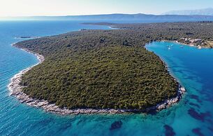 Holiday Home Lovište