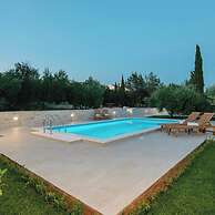 Holiday Home Lovište