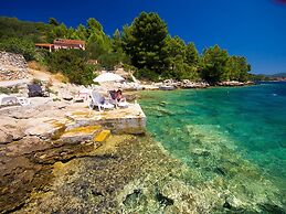 Holiday Home Dalmatia Sokolić