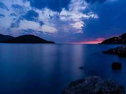 Holiday Home Dalmatia Sokolić