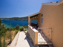Holiday Home Dalmatia Sokolić