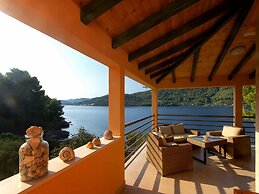 Holiday Home Dalmatia Sokolić