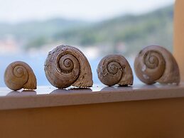 Holiday Home Dalmatia Sokolić