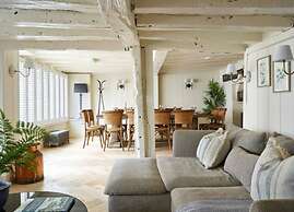 Old Coach House Dolls House - From 1100 Per Night