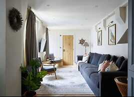 Old Coach House Dolls House - From 1100 Per Night