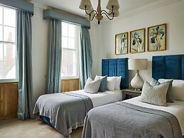 Old Coach House Dolls House - From 1100 Per Night