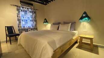 Hanaia House