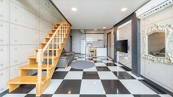 Gapyeong Chagall Spa Pension