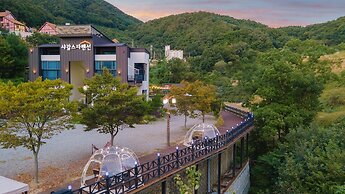 Gapyeong Chagall Spa Pension