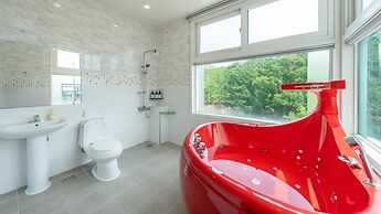 Gapyeong Chagall Spa Pension