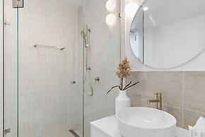 Unit 3 - 7 Noosa Parade - Riverfront