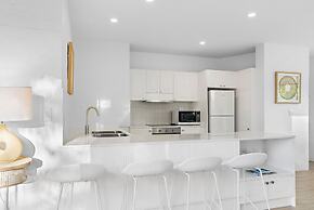 Unit 3 - 7 Noosa Parade - Riverfront