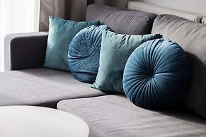 Burakowska 16 Apartment by Renters