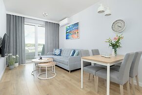 Kołobrzeg Apartment by Renters