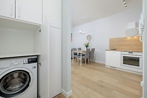 Kołobrzeg Apartment by Renters