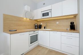 Kołobrzeg Apartment by Renters