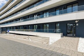 Kołobrzeg Apartment by Renters