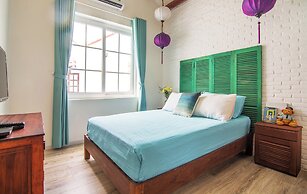 Sunnybeautiful 2-bdr apartment An Bang