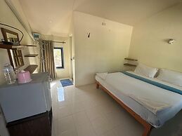 Titanic Hotel Lonely Beach Market