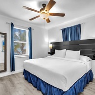 Spectacular Ocean View Corner Apartment