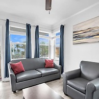 Spectacular Ocean View Corner Apartment