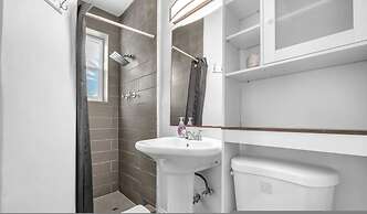 Spectacular Ocean View Corner Apartment