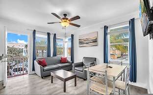 Spectacular Ocean View Corner Apartment