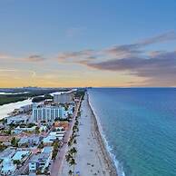 Amazing 1st Floor Apartment Just Steps to Beach