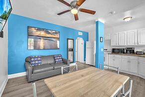 Amazing 1st Floor Apartment Just Steps to Beach