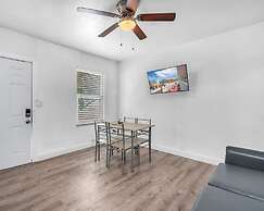 Amazing 1st Floor Apartment Just Steps to Beach