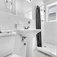 Cozy Corner Beach Apartment