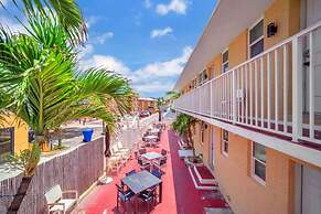 Cozy Corner Beach Apartment