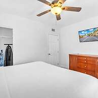 Beach Escape Corner Apartment