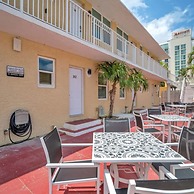 Beach Escape Corner Apartment