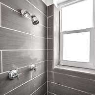 Beach Life in Hollywood