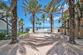 Beach Life in Hollywood