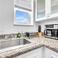 Beach Life in Hollywood