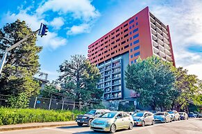 HB apartments University