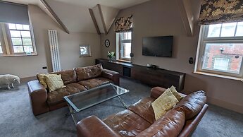 Penthouse-highstreet-sleeps2-87ws