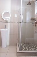 Melrose Hideout B&B