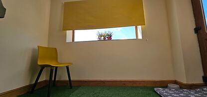 Delightful Space-view Farmhouse Astronauts Lodge