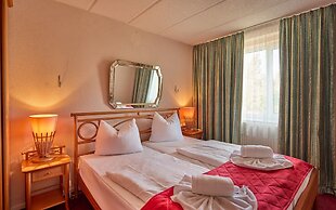 TRIP INN Axxon Hotel