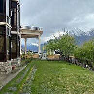 Hunza Darbar Hotel