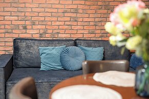 Apartament City View West by Renters