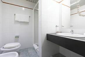 Hotel with swimming-pool in Arborea