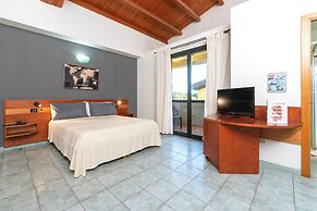 Hotel with swimming-pool in Arborea