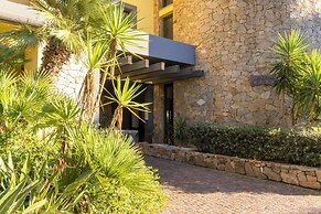 Hotel with swimming-pool in Arborea