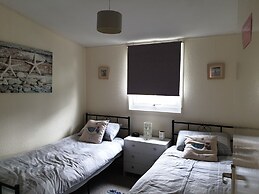 Lovely Lodge Next To The Mansion House Llansteffan